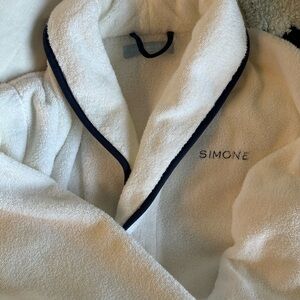 Hillhouse robe